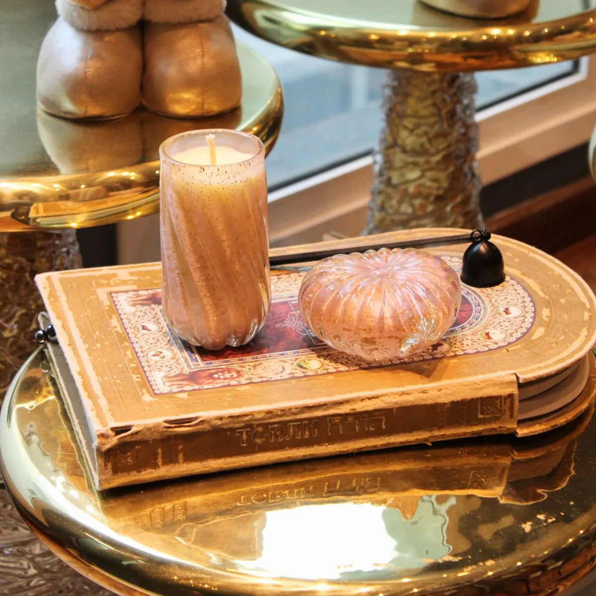 Kit Murano Coração de Cristal + Vela Aromática com Ouro