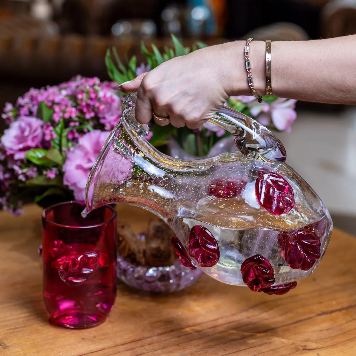 Jarra de Cristal Murano com Ouro e Detalhes de Folhas Rosas